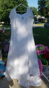 Oleg Cassini Wedding Dress and veil